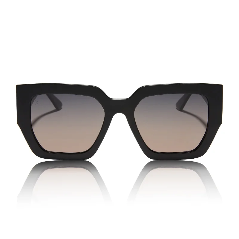 she's a 10 - matte black + dusk polarized sunglasses