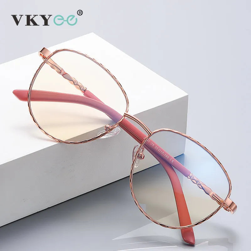 Vicky Women's Full Rim Tr 90 Titanium Round Reading Glasses 3031